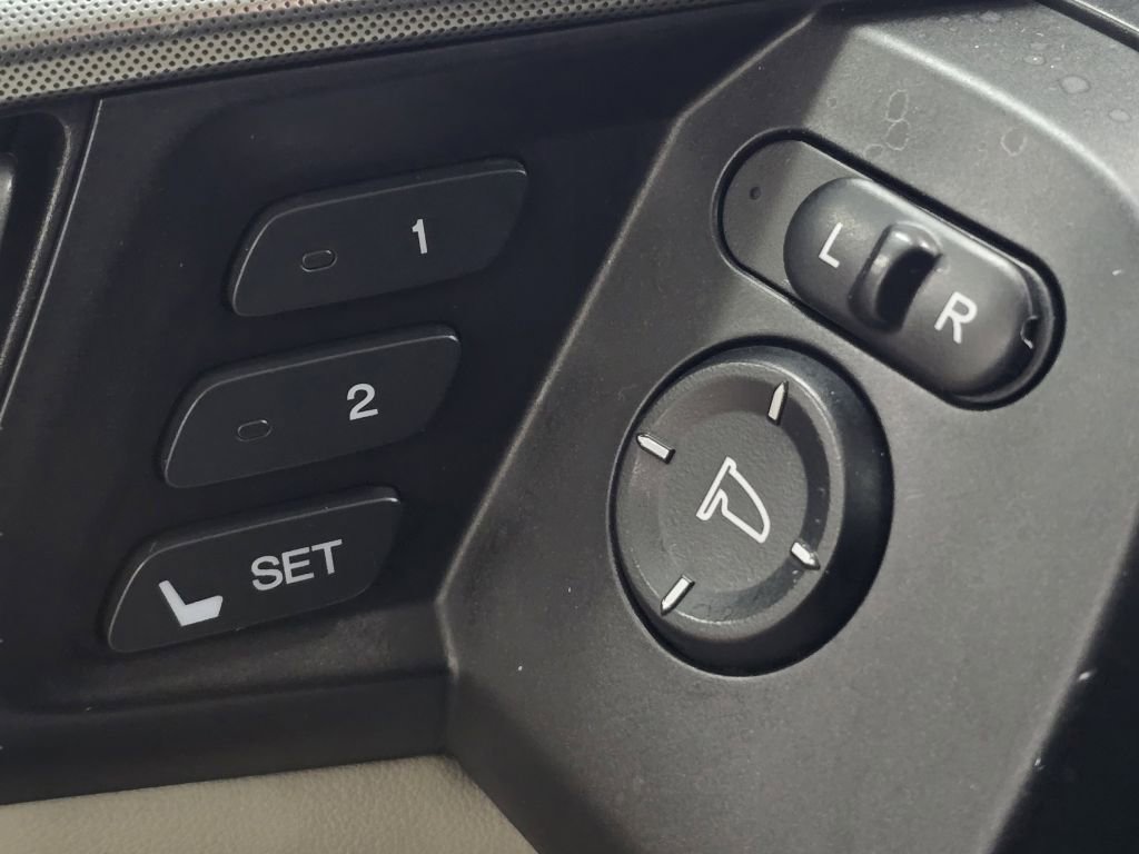 Used 2009 Acura TL w/ Technology Package image 17