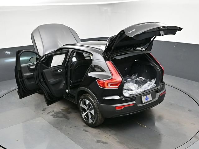 New 2026 Volvo XC40 B5 Plus w/ Protection Package Premier image 50