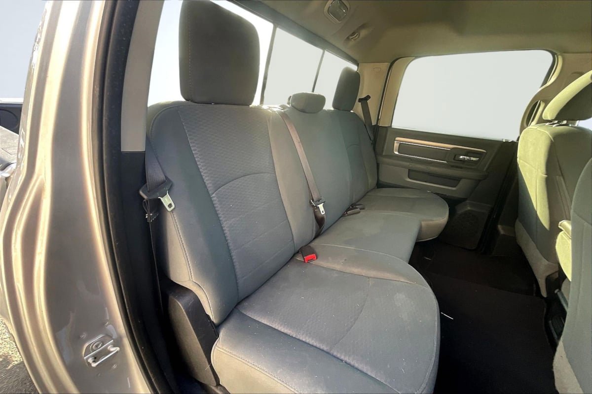 Used 2015 RAM 2500 SLT AWD/4WD image 27