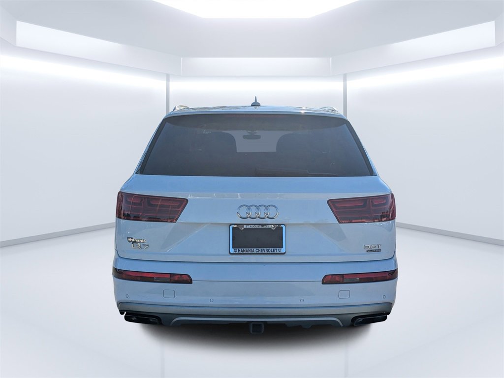 Used 2017 Audi Q7 3.0T Premium Plus w/ Premium Plus Package image 4