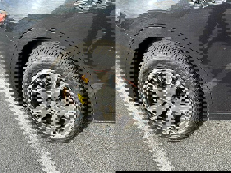 Used 2017 Maserati Levante w/ Luxury Package image 14