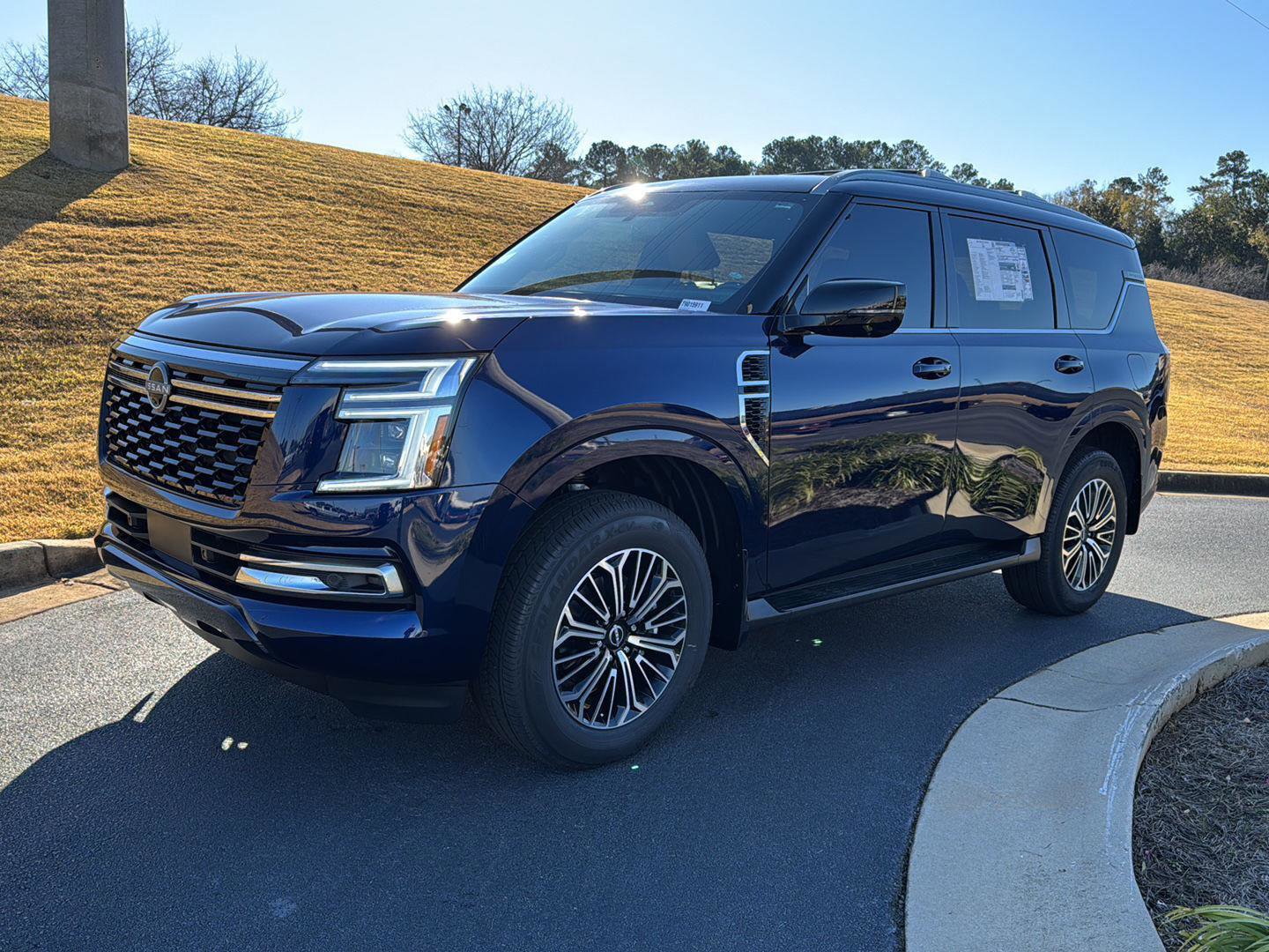New 2026 Nissan Armada SL w/ Captain's Chari Seat Package