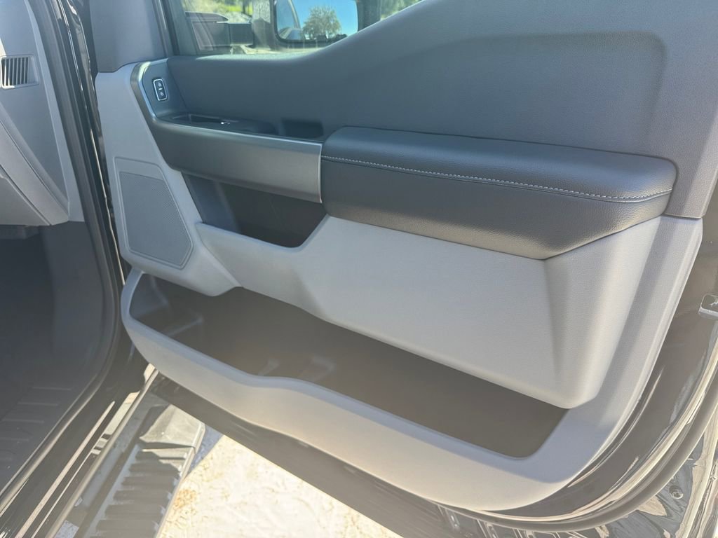 New 2026 Ford F250 XL w/ STX Appearance Package image 19