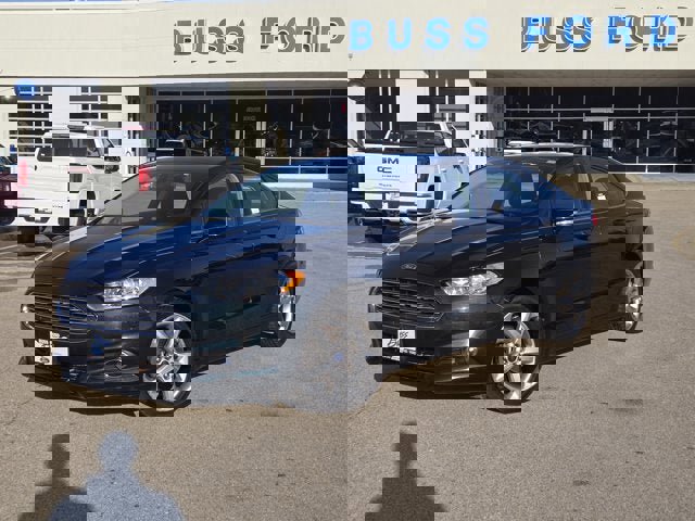 Used 2014 Ford Fusion SE image 1