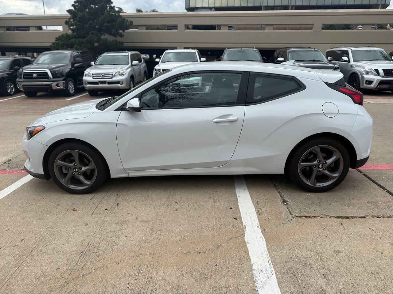 Used 2019 Hyundai Veloster 2.0 FWD image 3