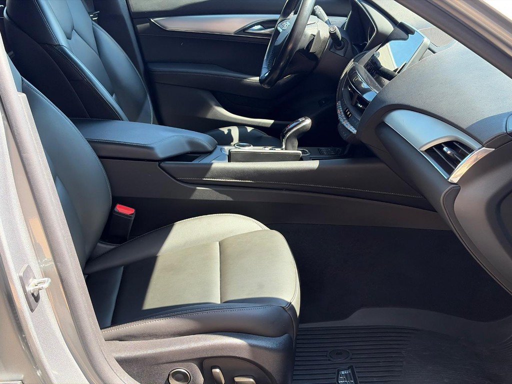 Certified 2023 Cadillac CT5 Luxury w/ Sun And Sound Package AWD/4WD image 15