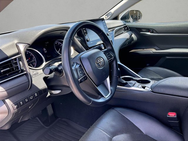 Used 2021 Toyota Camry XLE w/ Navigation Package FWD image 13