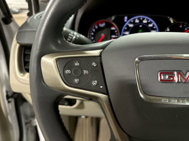 Used 2022 GMC Terrain Denali w/ Denali Premium Package AWD/4WD image 31