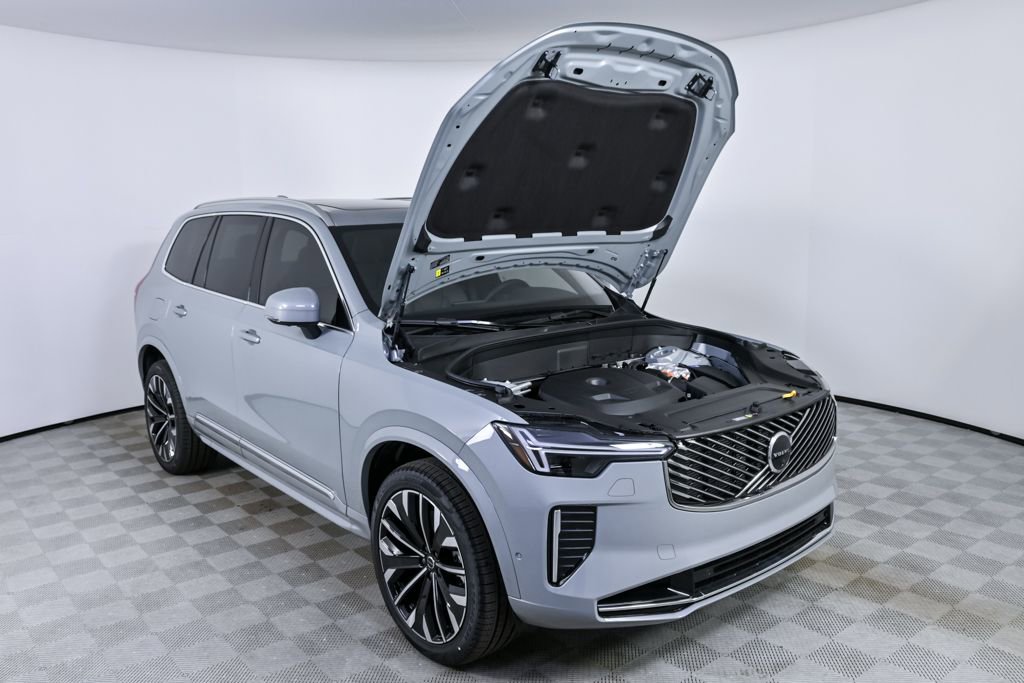 New 2026 Volvo XC90 T8 Plus w/ Protection Package image 36