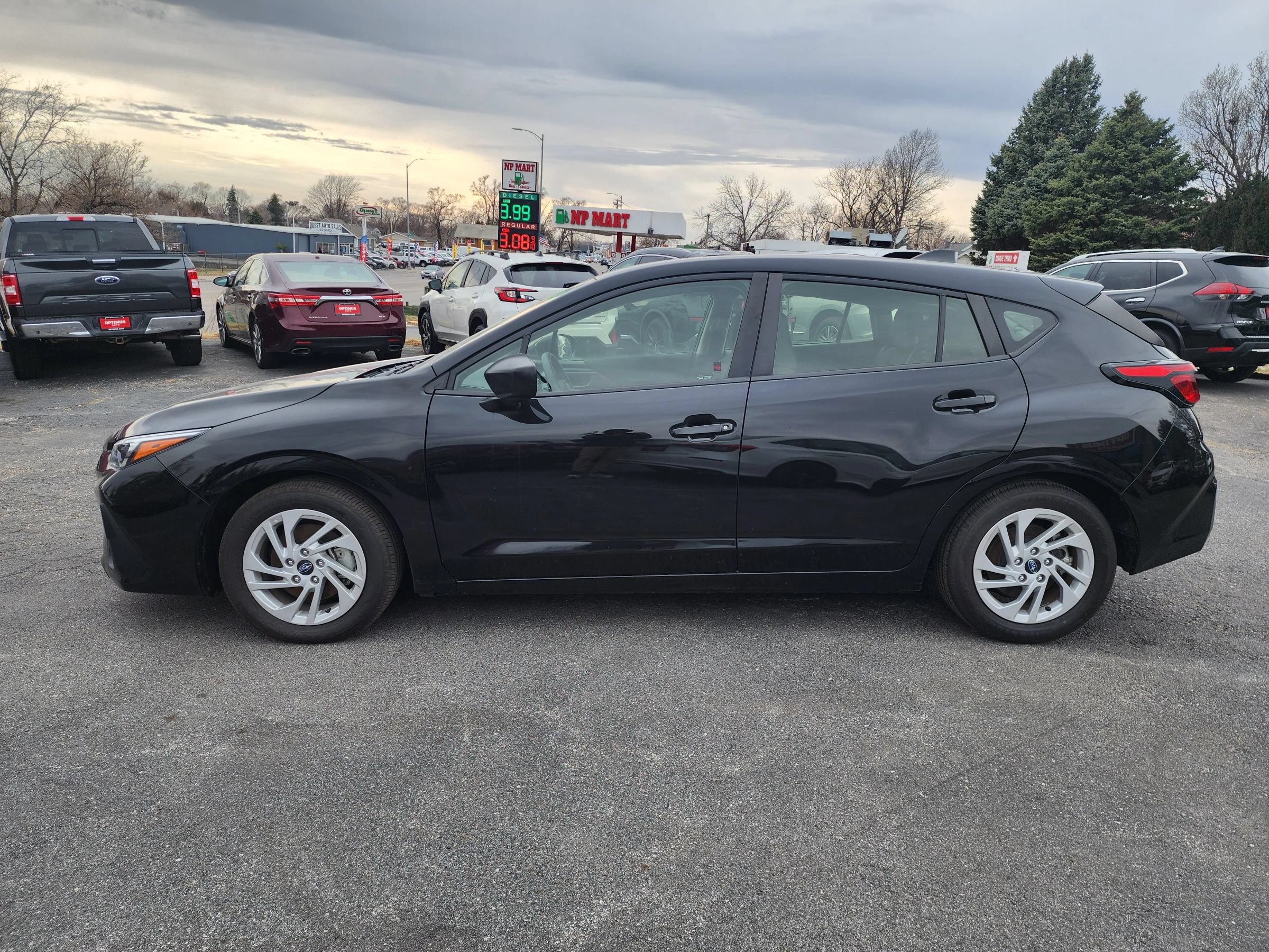 Used 2024 Subaru Impreza 2.0i AWD/4WD image 4