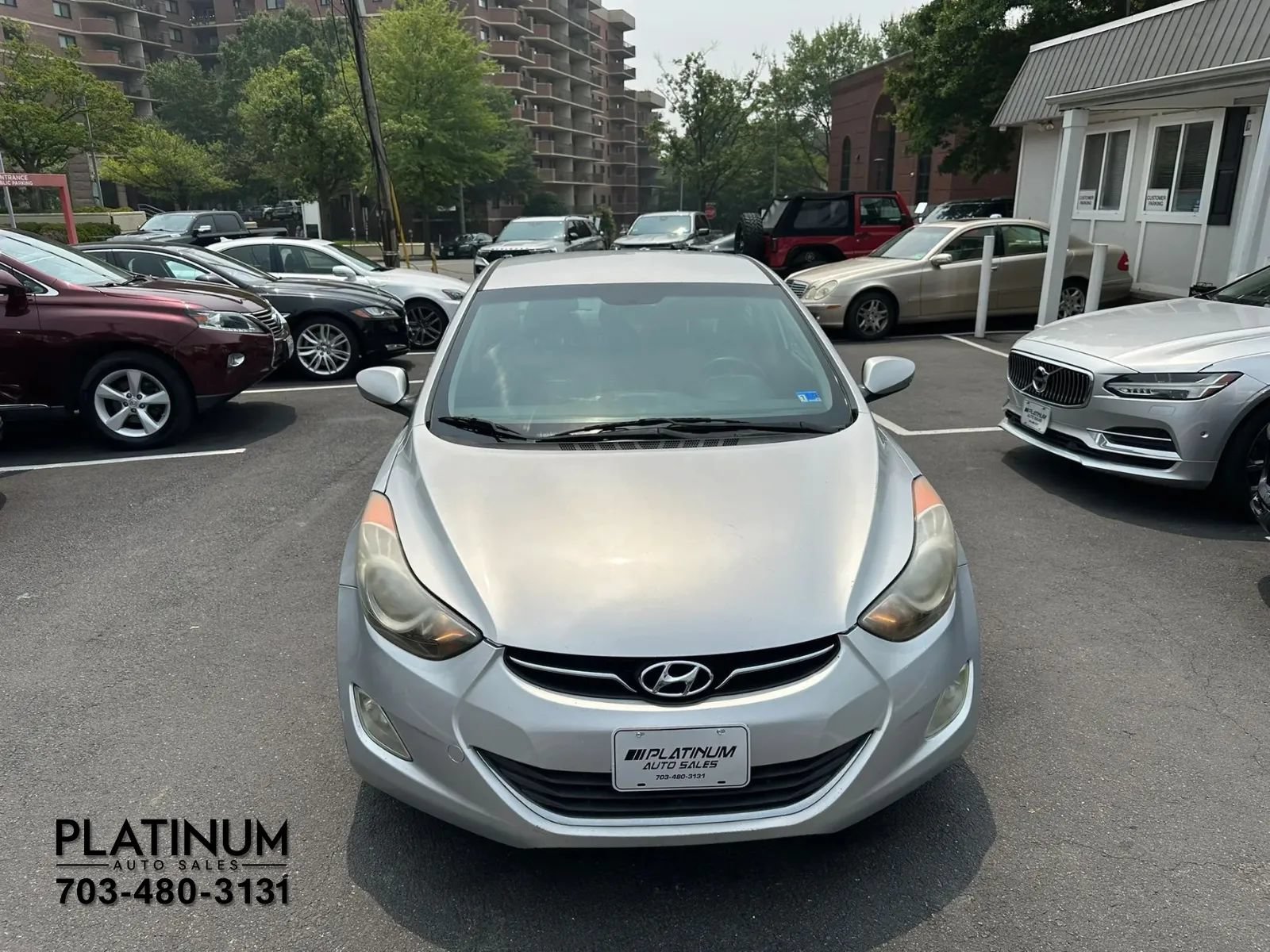 Used 2012 Hyundai Elantra GLS w/ Preferred Pkg 3 FWD image 4