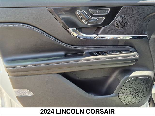 Certified 2024 Lincoln Corsair AWD w/ Equipment Group 101A image 10
