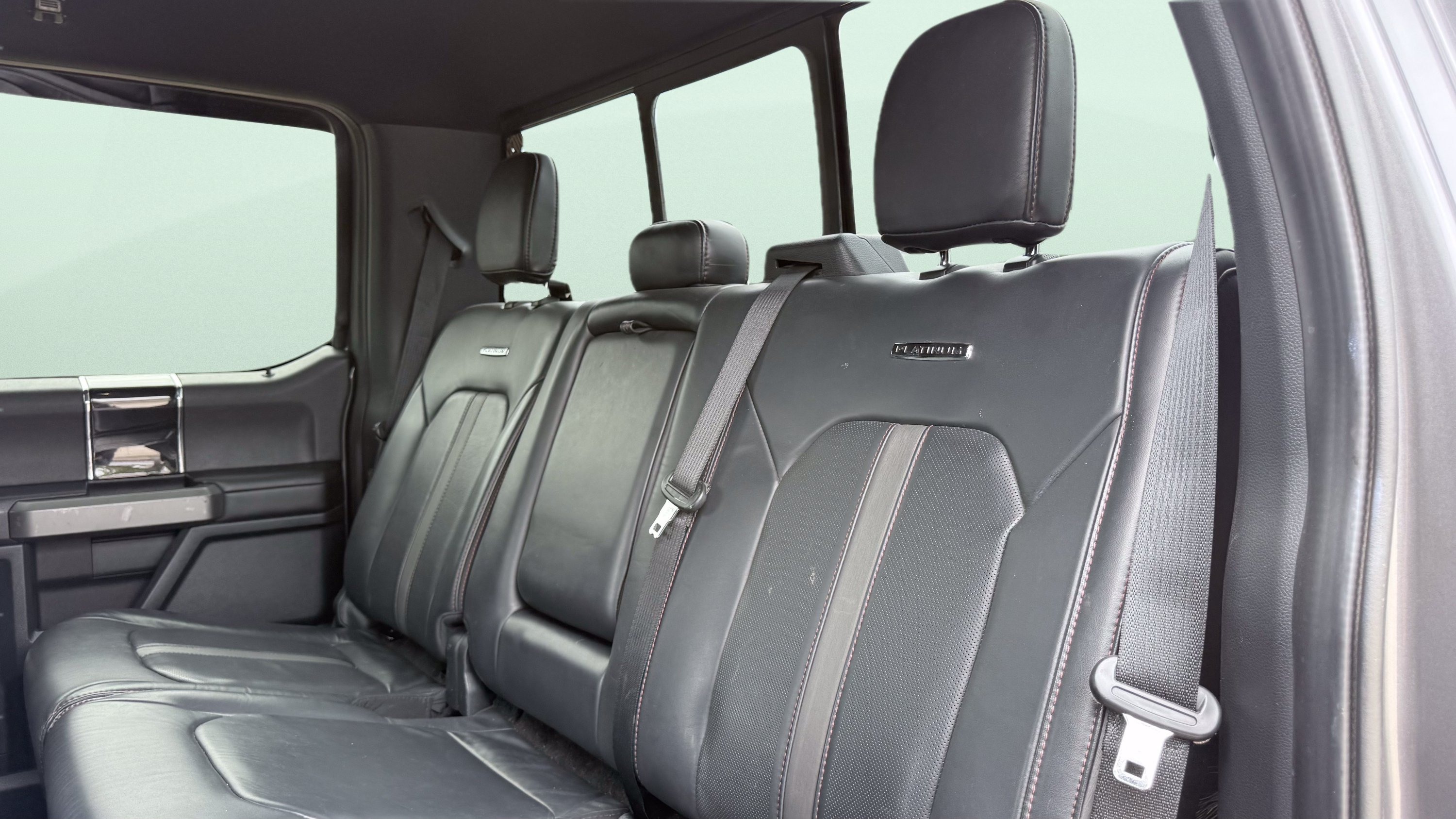 Used 2022 Ford F250 Platinum AWD/4WD image 30