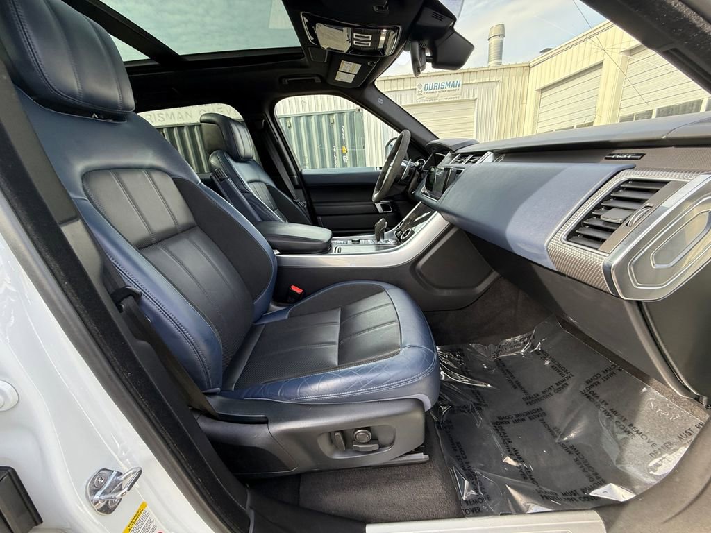 Used 2019 Land Rover Range Rover Sport HST image 26