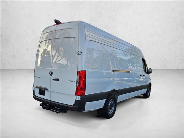 New 2026 Mercedes-Benz Sprinter 2500 video 2