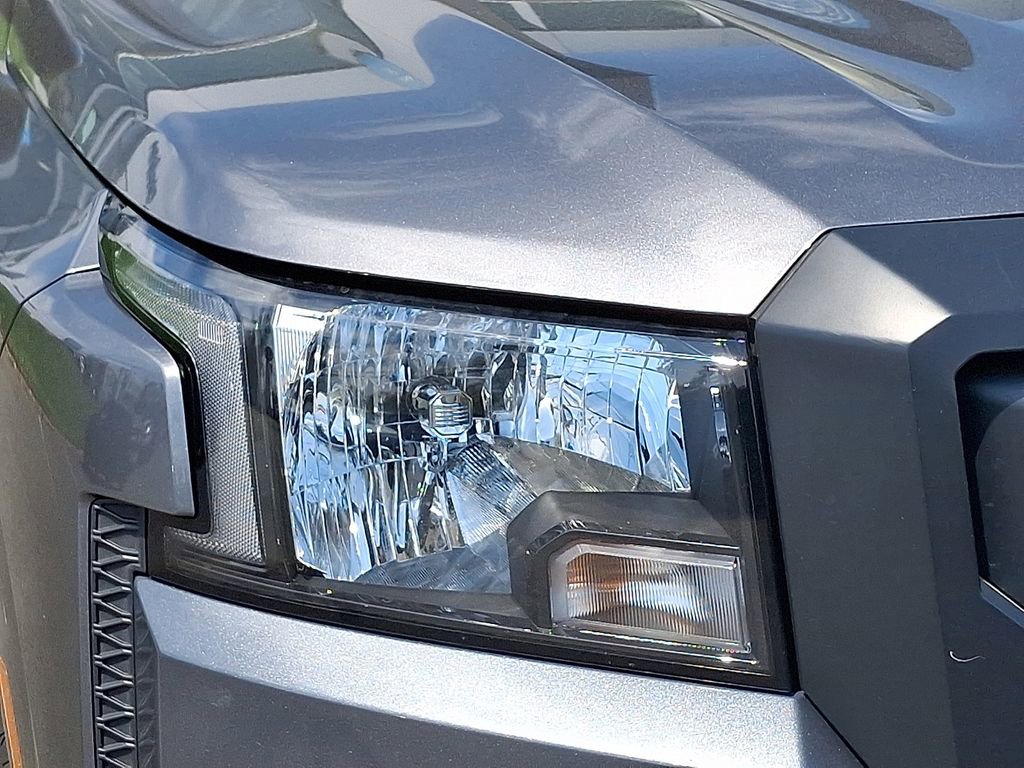 Used 2022 Nissan Frontier S w/ Technology Package image 10