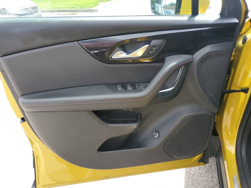 Used 2022 Chevrolet Blazer RS FWD image 25