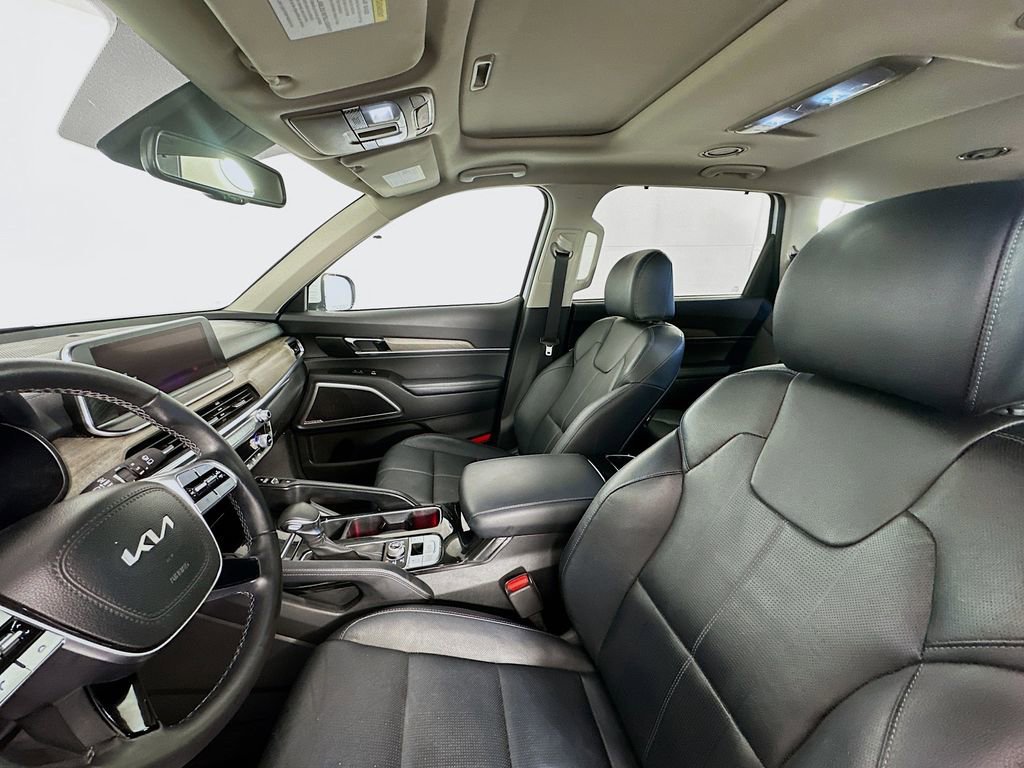 Used 2022 Kia Telluride EX w/ EX Premium Package image 22