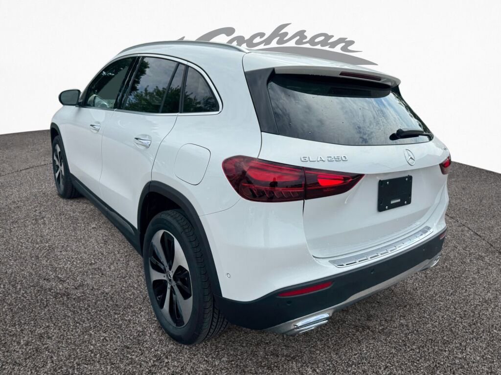 New 2026 Mercedes-Benz GLA 250 4MATIC image 5