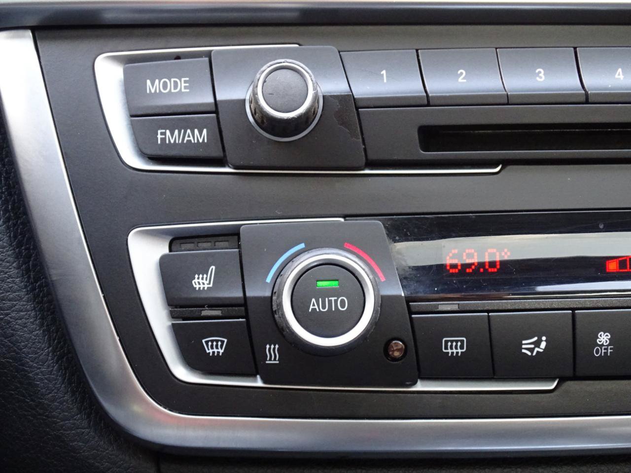 Used 2014 BMW 328i Sedan RWD image 31