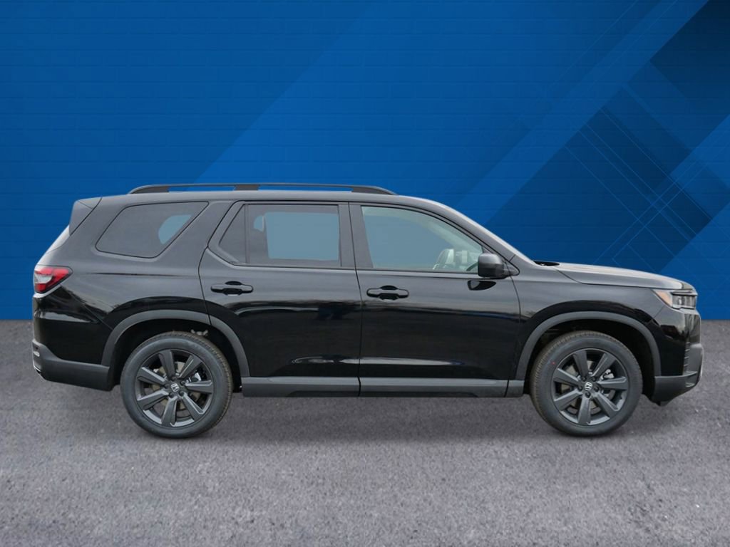 New 2026 Honda Pilot Sport image 2
