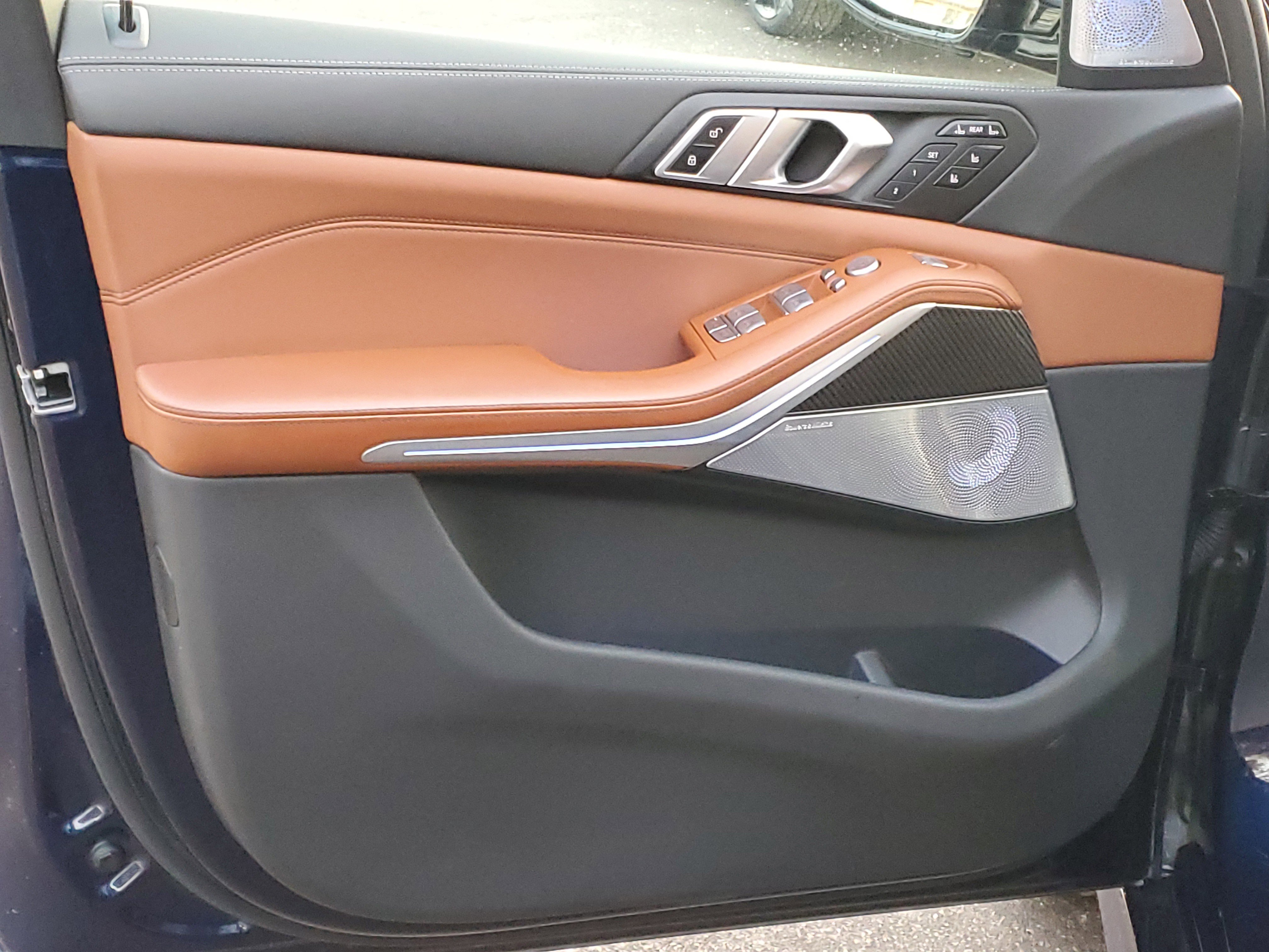 Certified 2024 BMW X7 M60i w/ Executive Package image 5