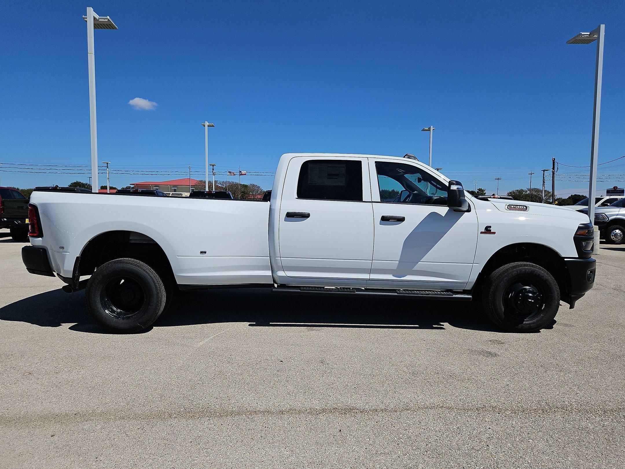 New 2027 RAM 3500 Tradesman AWD/4WD image 2