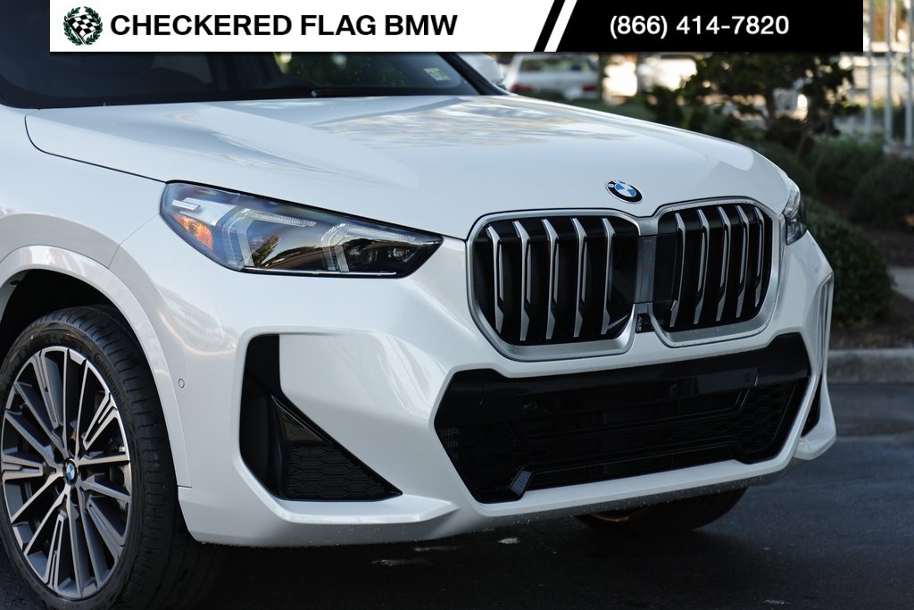 Certified 2025 BMW X1 xDrive28i w/ Technology Package image 2