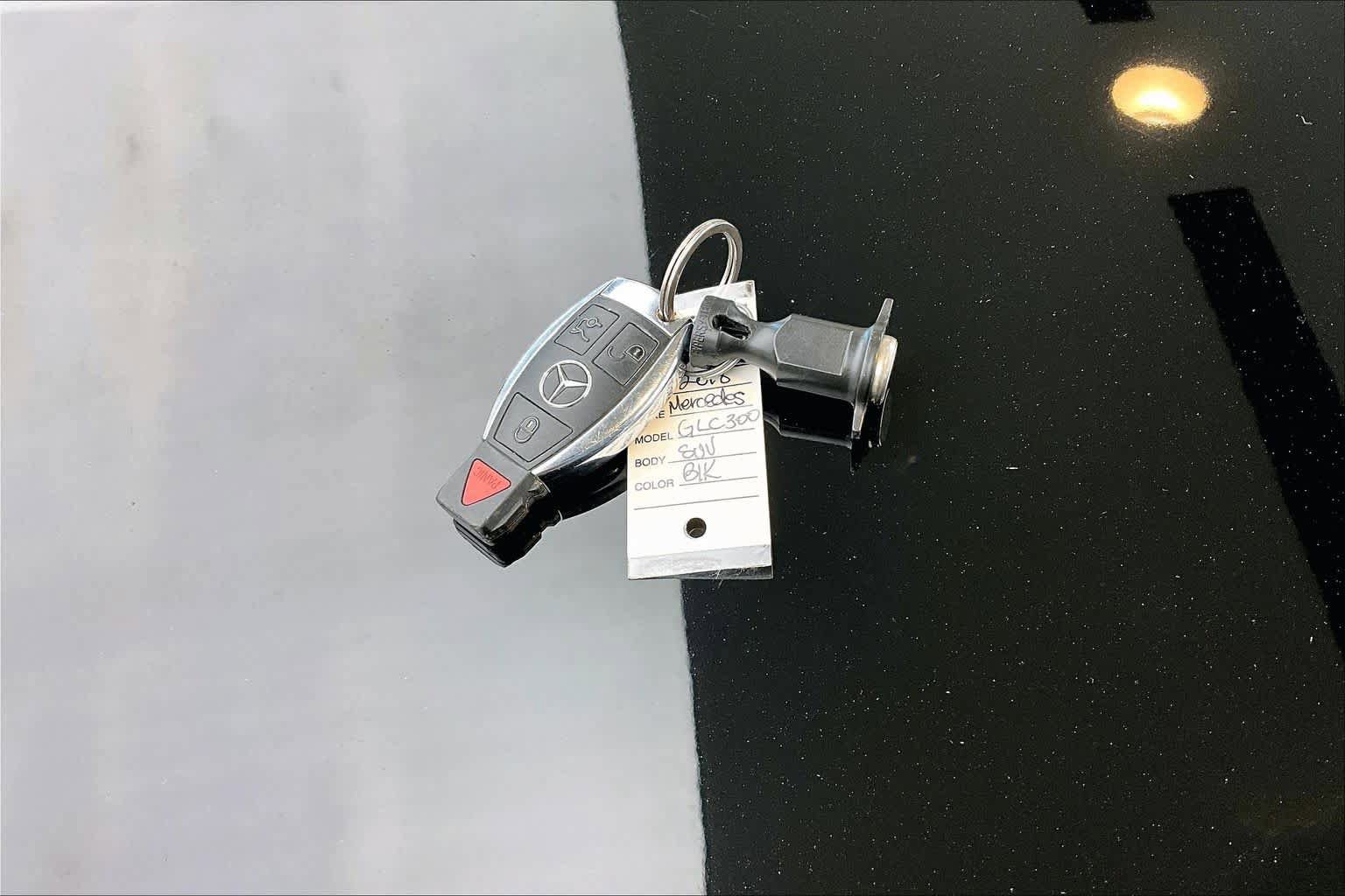Used 2018 Mercedes-Benz GLC 300 image 15