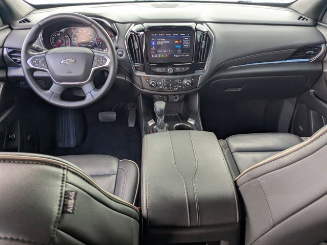 Used 2023 Chevrolet Traverse Premier w/ Redline Edition image 18