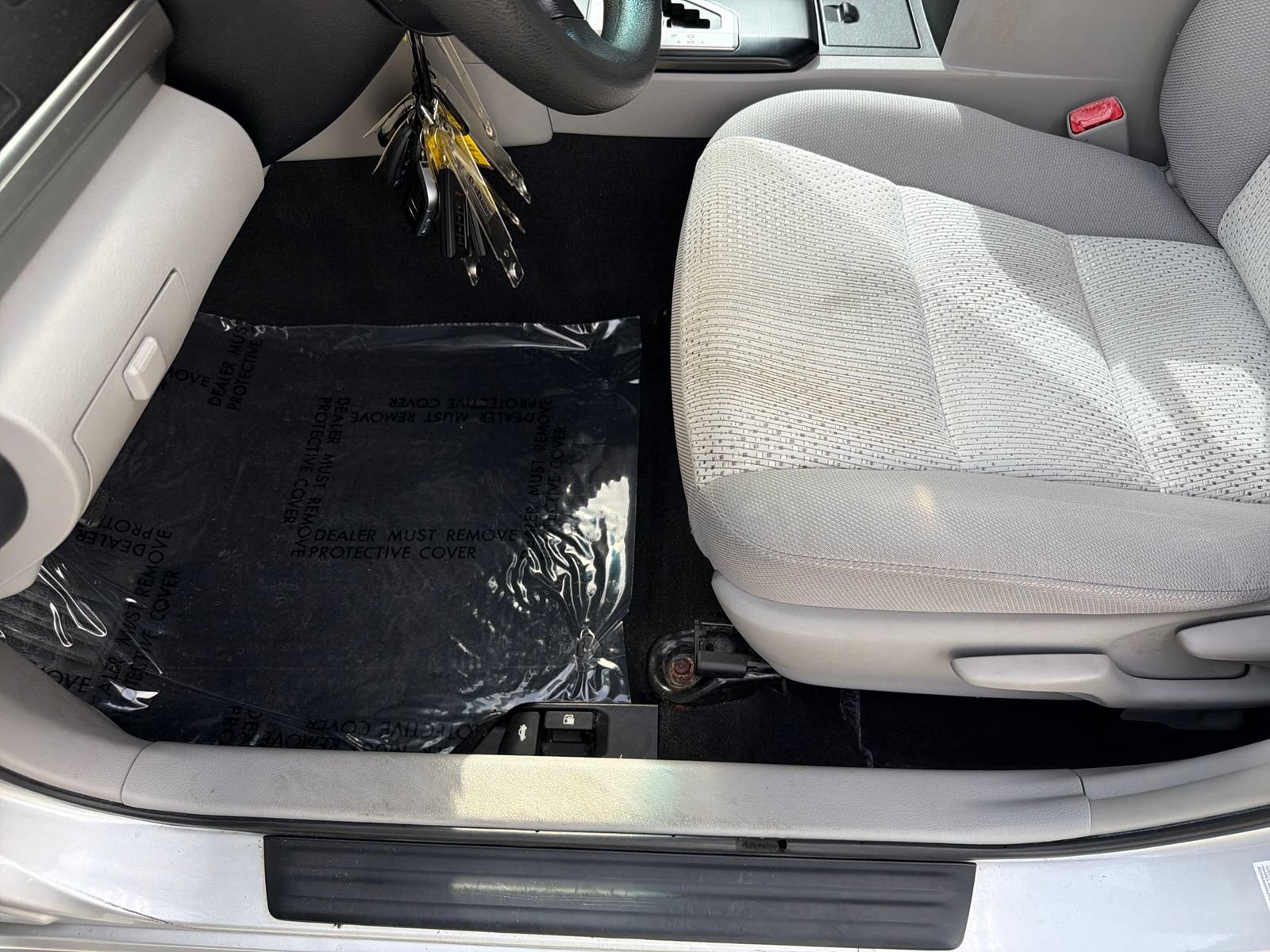 Used 2014 Toyota Camry LE FWD image 26