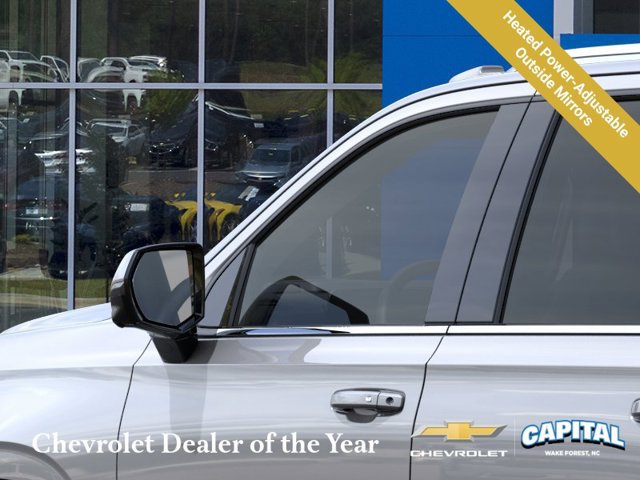 New 2026 Chevrolet Suburban LT w/ Comfort Package AWD/4WD image 13