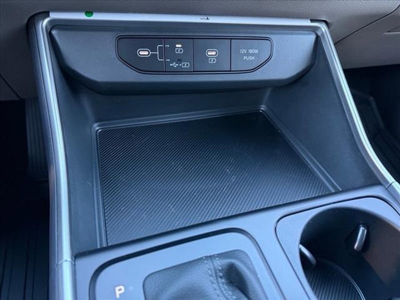 New 2026 Kia Carnival LXS image 23