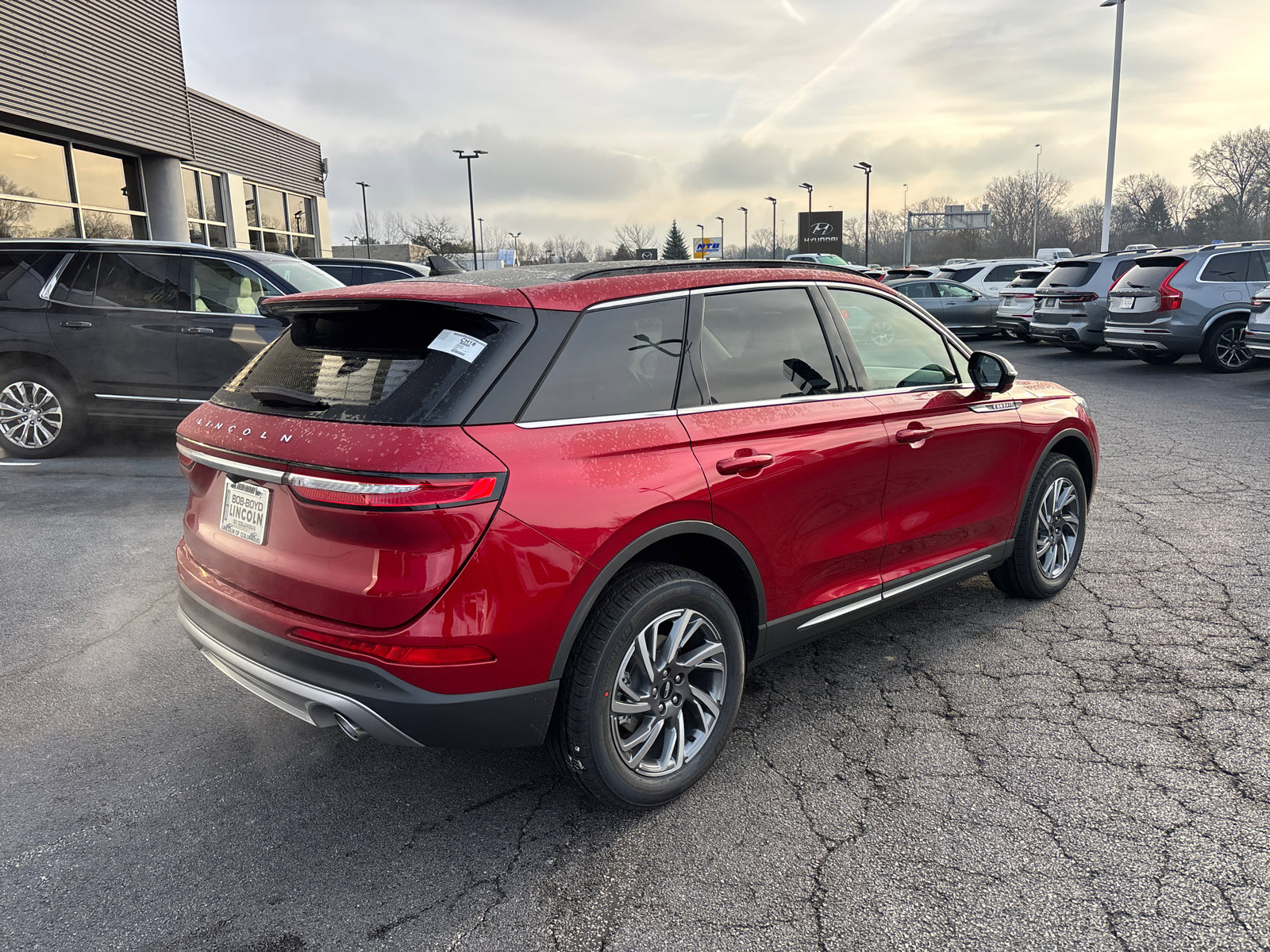 New 2026 Lincoln Corsair Premiere image 7