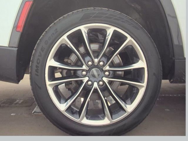 Used 2022 Jeep Wagoneer Series III w/ Premium Group I image 20