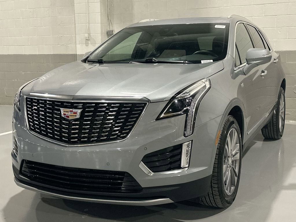 Used 2025 Cadillac XT5 Premium Luxury image 1