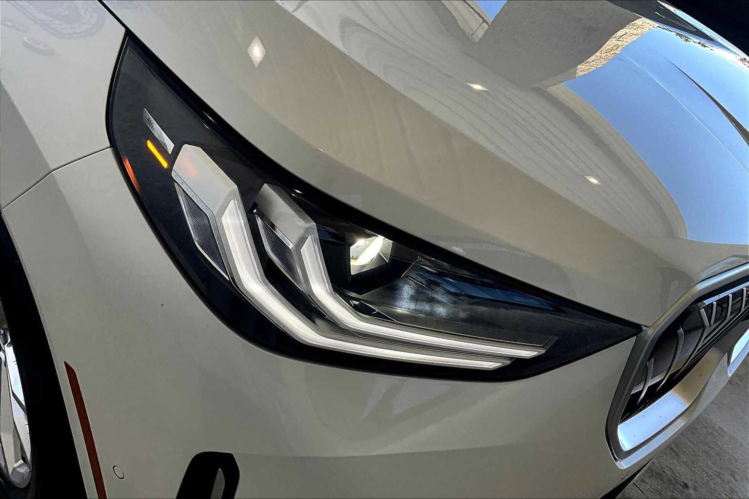 Used 2025 BMW X3 xDrive30i w/ Premium Package image 26