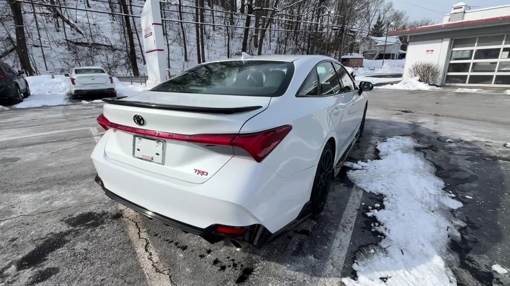 Used 2020 Toyota Avalon TRD image 5
