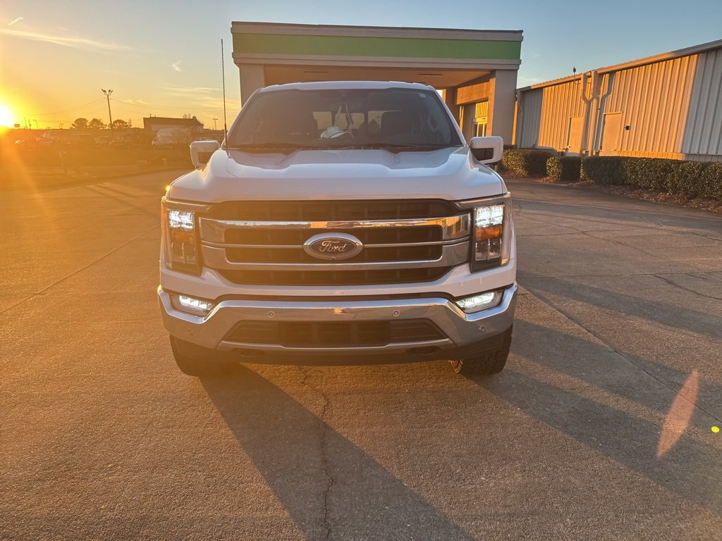 Used 2021 Ford F150 Lariat w/ Tow Technology Package image 3