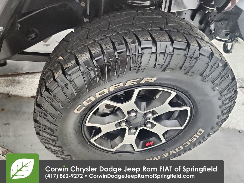 Used 2021 Jeep Wrangler Unlimited Rubicon w/ LED Lighting Group image 31