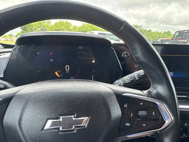 Used 2025 Chevrolet Trax ACTIV w/ Sunroof Package FWD image 13