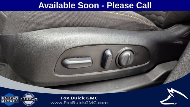 Used 2020 Chevrolet Equinox LT FWD image 21
