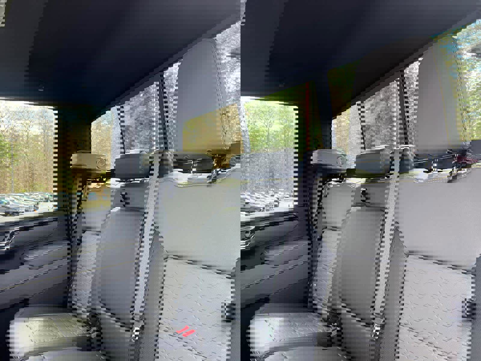 Certified 2024 Chevrolet Silverado 2500 ZR2 w/ Technology Package image 31