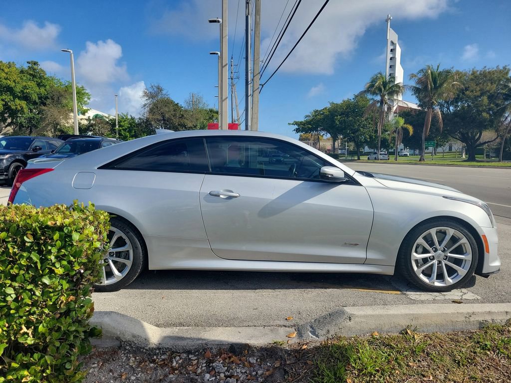 Used 2017 Cadillac ATS V w/ Luxury Package image 10