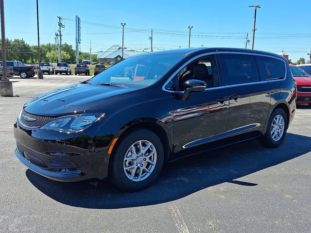 New 2026 Chrysler Voyager LX FWD image 3