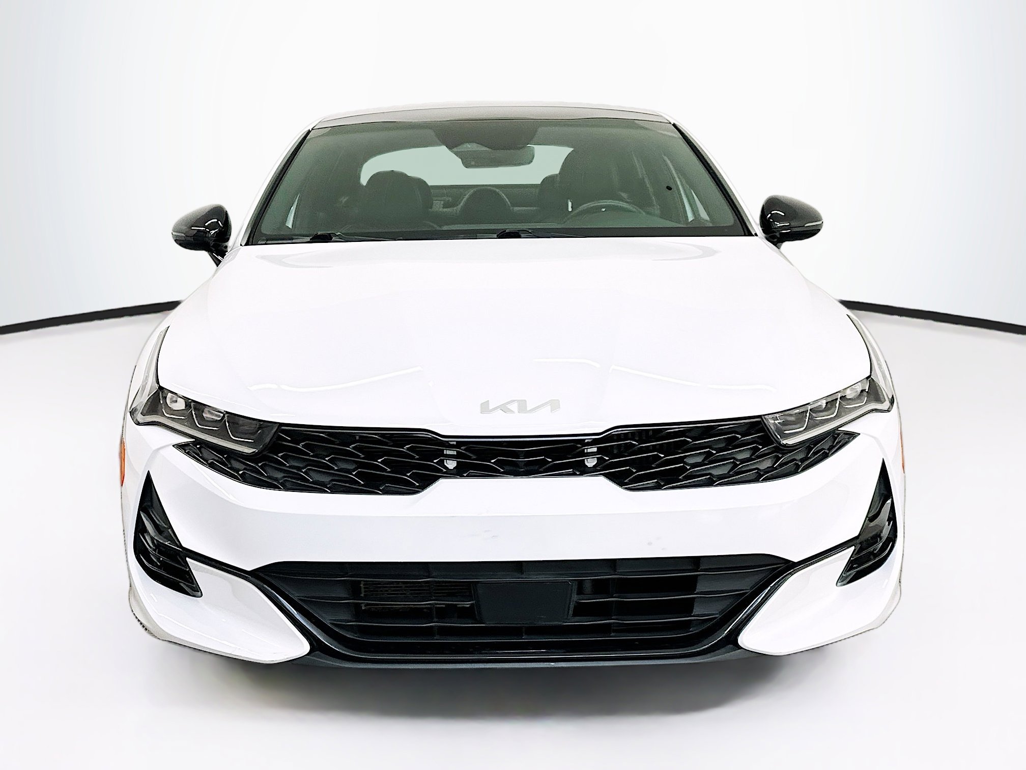 Used 2023 Kia K5 GT-Line image 2
