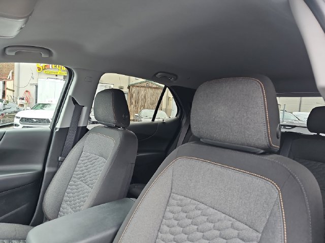 Used 2021 Chevrolet Equinox LT FWD image 15