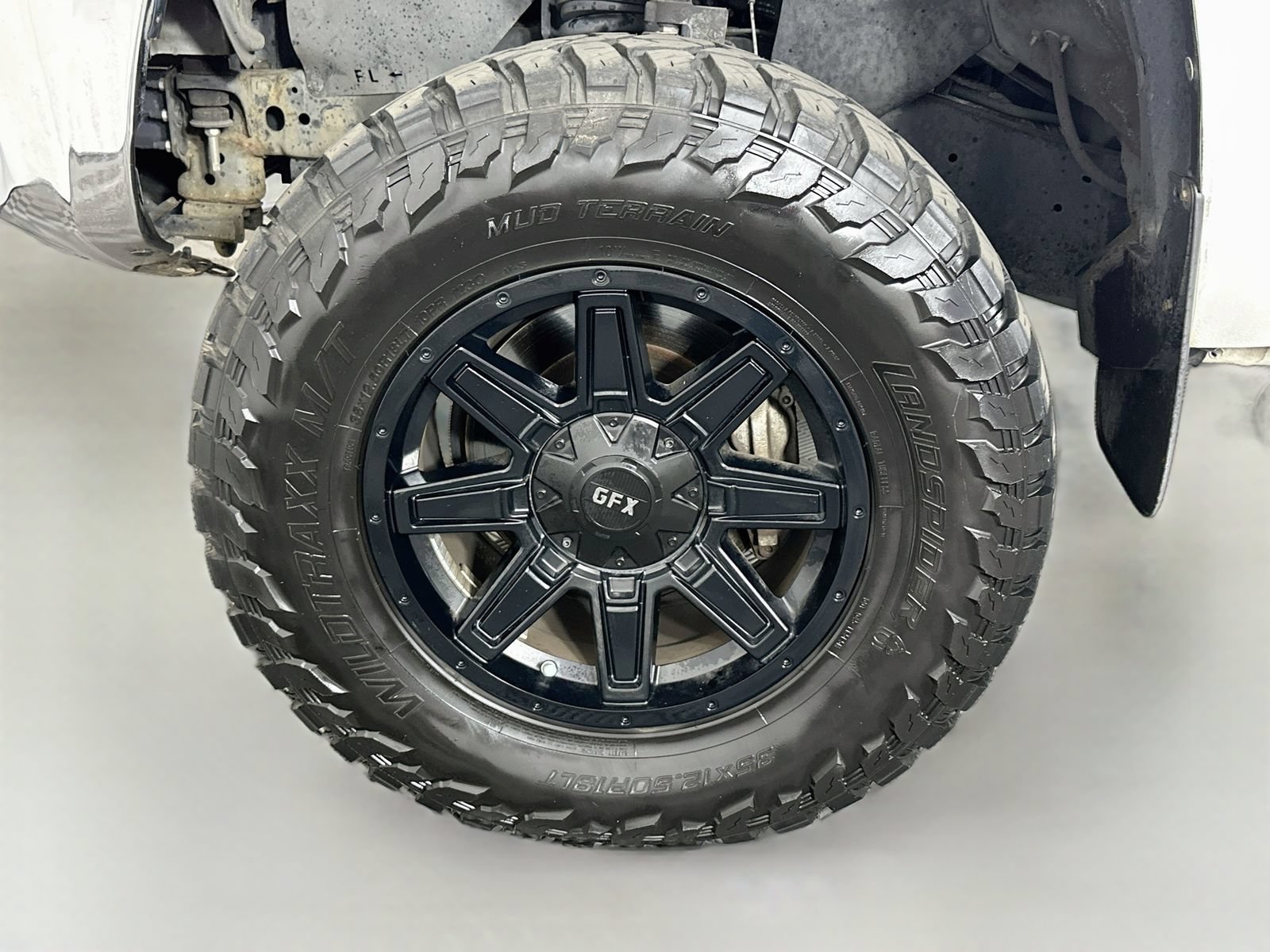 Used 2015 Toyota Tundra SR5 w/ TRD Off Road Package AWD/4WD image 30