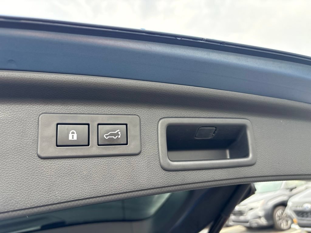 Certified 2023 Subaru Forester Touring AWD/4WD image 26
