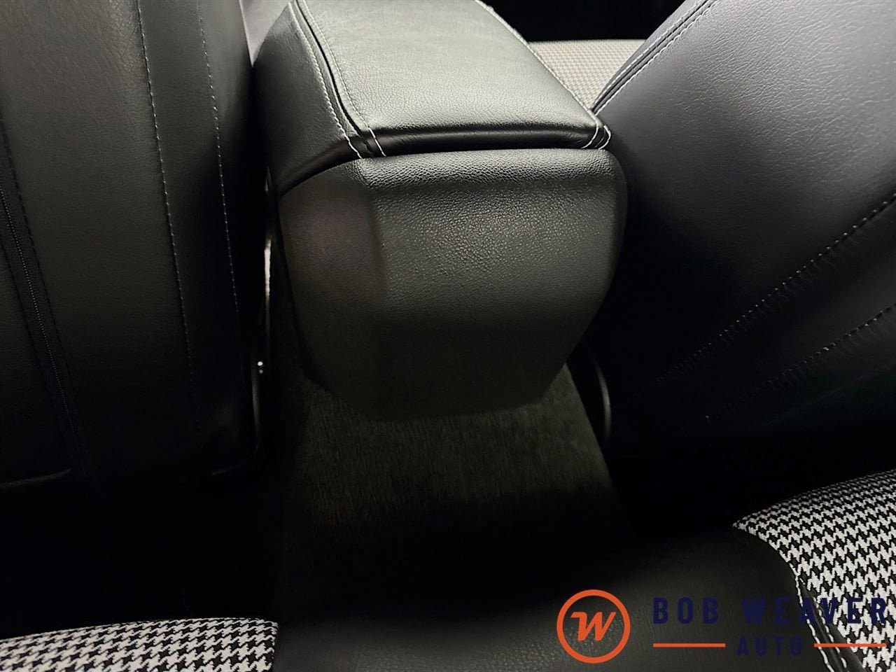 Used 2010 Chevrolet Camaro SS w/ Black Stripe Package RWD image 28